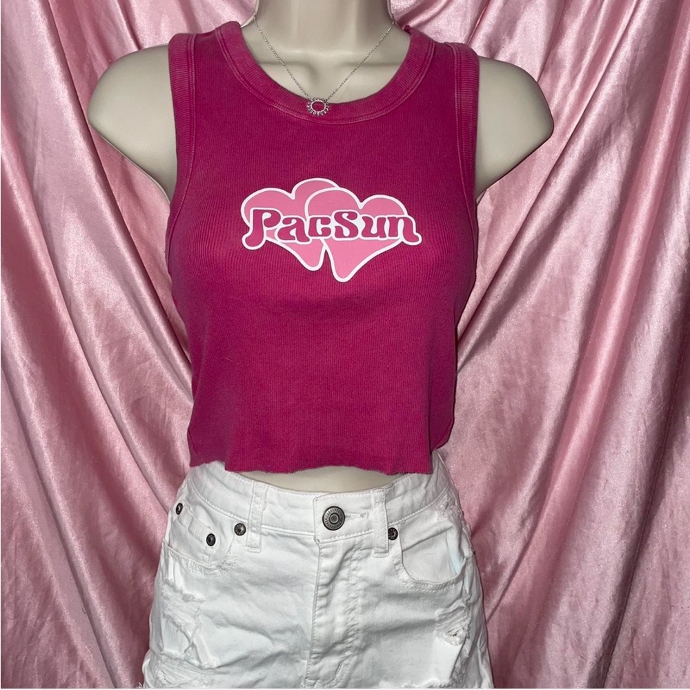 pink hearts pacsun baby tee crop top!